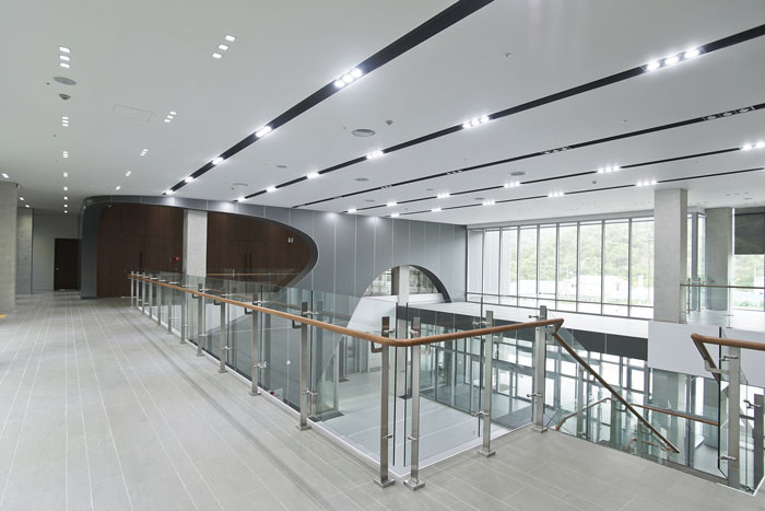 工廠辦公室裝修設(shè)計