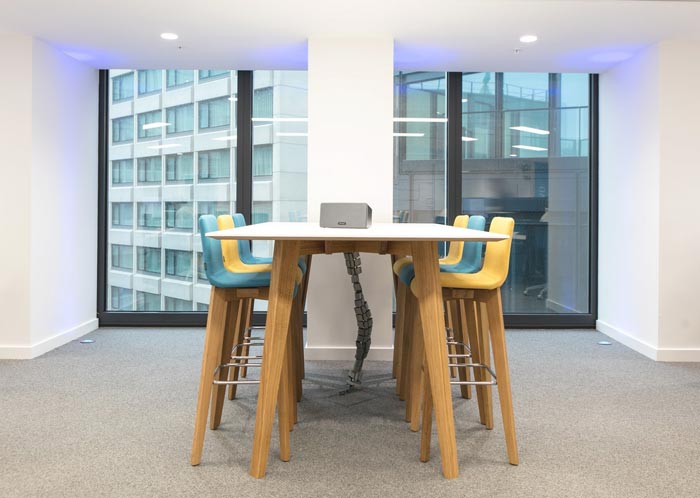 長沙行業(yè)動(dòng)態(tài)裝修公司長沙辦公室設(shè)計(jì)案例裝修風(fēng)格效果圖