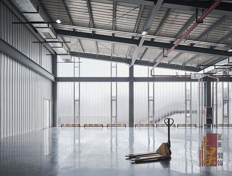 湖南汽車裝配工廠裝修效果車間廠房區(qū) 湖南汽車裝配工廠裝修效果車間廠房區(qū)