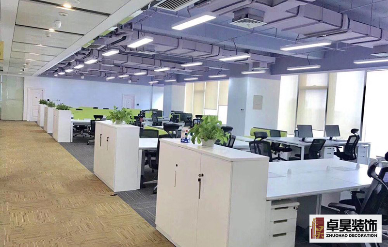 長(zhǎng)沙新中式辦公室溫馨工作環(huán)境設(shè)計(jì)效果圖 長(zhǎng)沙新中式辦公室溫馨工作環(huán)境設(shè)計(jì)效果圖