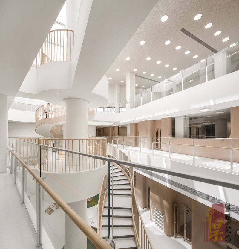 藝術(shù)型幼兒園裝修設(shè)計(jì)效果5 藝術(shù)型幼兒園裝修設(shè)計(jì)效果5